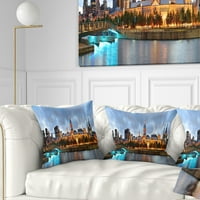 Designart Montreal panoramski pogled - cityscape jastuk za bacanje fotografija - 16x16